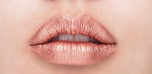 The Latest Makeup Trends for this Spring metallic lipstick