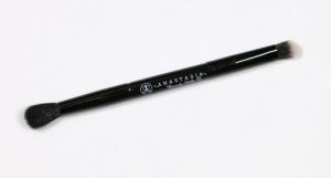 two-sided brush Modern Renaissance by Anastasia Beverly Hills