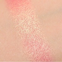 huda beauty desert dusk eye shadow angelic duochrome swatch