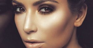 kim kardashian with contoured face