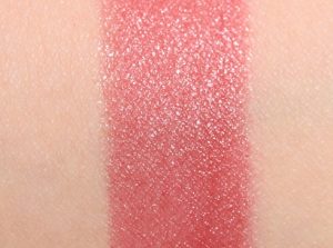 MAC Lipstick Best Seller: Shades & Swatches mac hot tahiti lipstick swatch