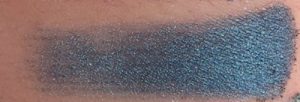 tarte be a mermaid Lagoon eye shadow swatch on skin