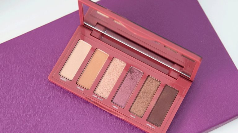 01. aphrodisiac urban decay eye shadow palette main