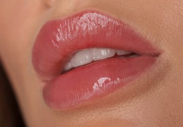 Everything You Need To Know Before Getting A 'Lip Blushing' Tattoo