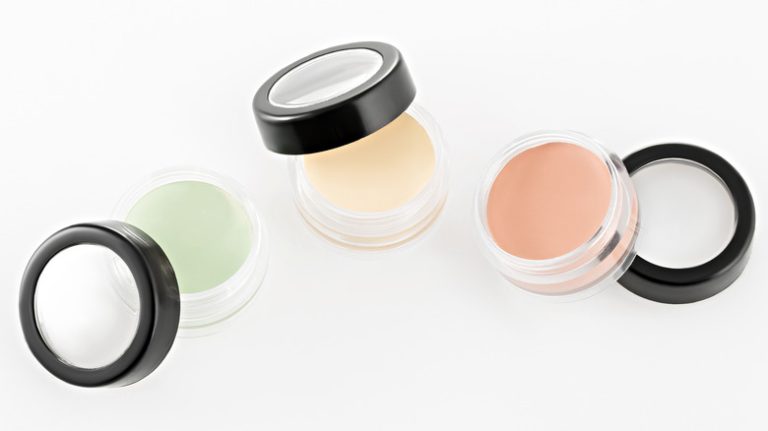 Here's How You Can Color Correct Away All Of Your Skin Issues Here's How You Can Color Correct Away All Of Your Skin Issues