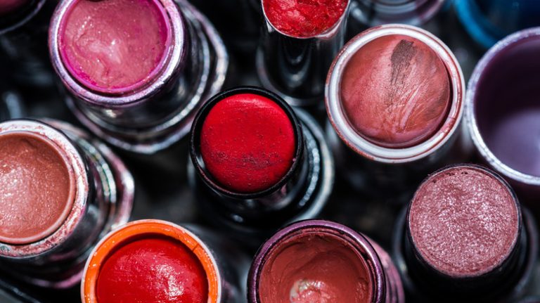 How To Tell If Your Lipstick Is Expired