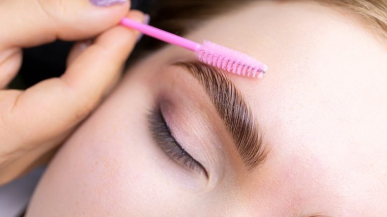The Most Popular Brow Shape Is On The Horizon
