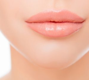 The Underappreciated Magic Of Clear Lip Gloss