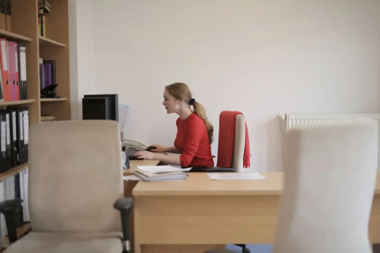 Work-Life Boundaries That Actually Hold