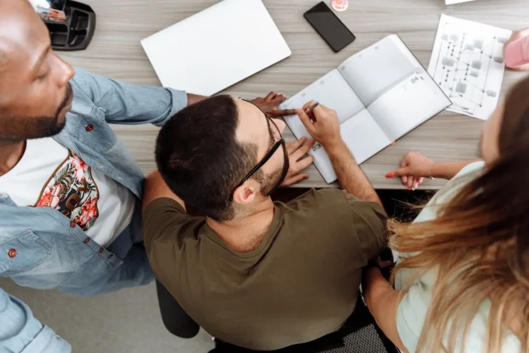 How Care Teams Actually Share Responsibility