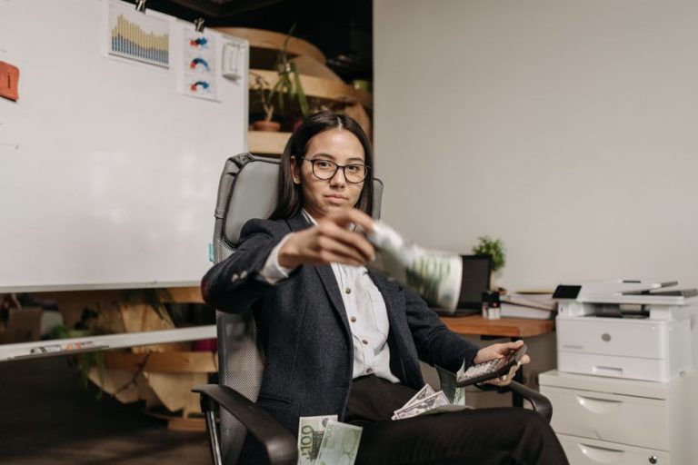 Income Growth Doesn't Guarantee Financial Confidence