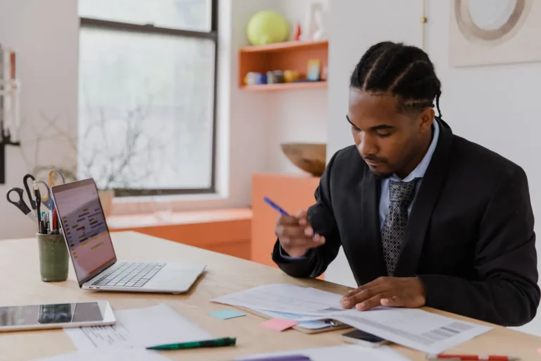 Why Profitable Businesses Still Run Out of Cash Why Profitable Businesses Still Run Out of Cash