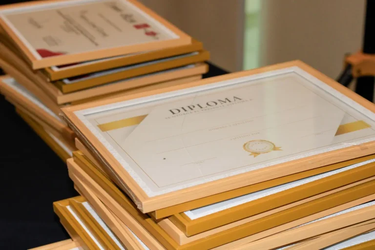 What Actually Makes a Professional Qualification Valuable