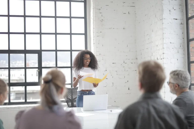 Leadership Under Pressure: When Style Becomes Strategy Leadership Under Pressure: When Style Becomes Strategy