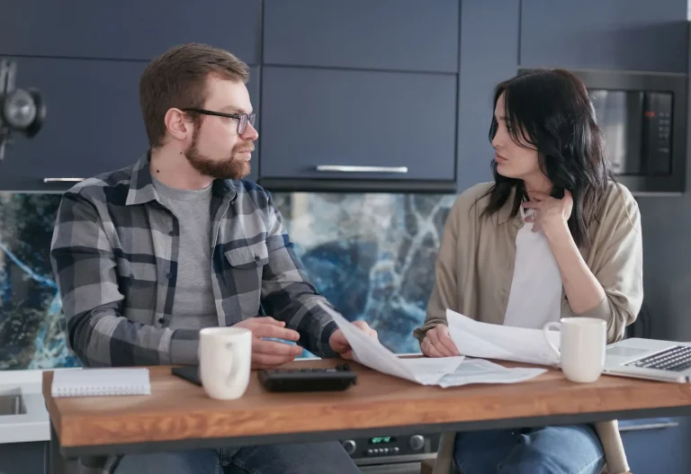 Separate and Joint Finances in Long-Term Relationships Separate and Joint Finances in Long-Term Relationships