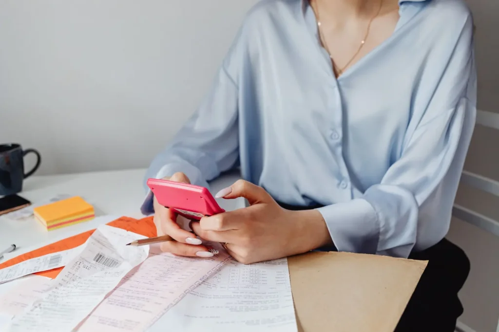 Financial Resilience in Unstable Work
